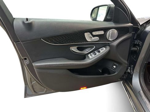 Used 2017 Mercedes-Benz C 300 4MATIC Sedan image 14