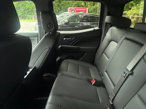 Used 2026 Chevrolet Colorado LT w/ LT Convenience Package RWD image 6