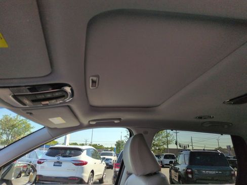 Used 2023 Hyundai Palisade SEL FWD image 21