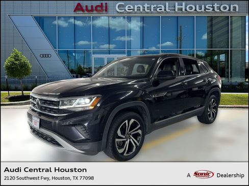 Used 2020 Volkswagen Atlas Cross Sport SEL Premium image 1