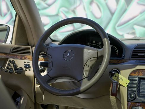 Used 2004 Mercedes-Benz S 500 image 18