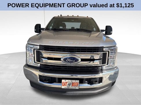 Used 2019 Ford F250 XL w/ STX Appearance Package image 3
