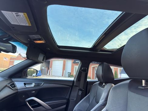 Used 2016 Hyundai Veloster Turbo w/ Option Group 04 image 13