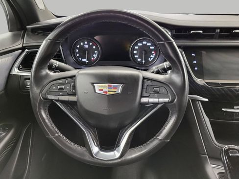 Certified 2023 Cadillac XT6 Premium Luxury w/ Technology Package AWD/4WD image 5