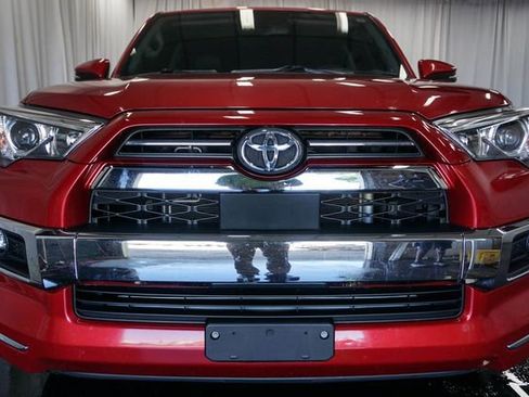 Used 2021 Toyota 4Runner Limited AWD/4WD image 3