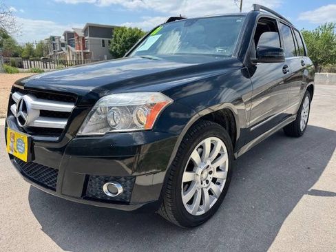 Used 2011 Mercedes-Benz GLK 350 2WD image 2