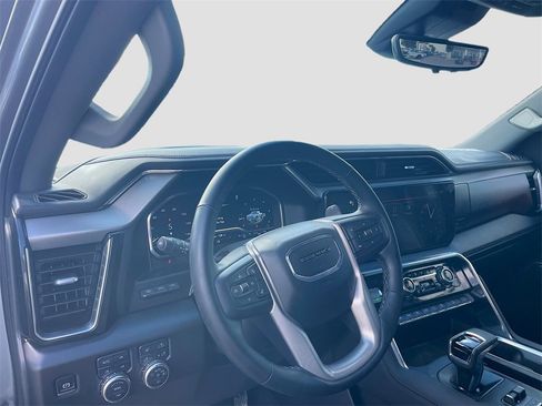 Used 2025 GMC Sierra 1500 Denali w/ Denali Reserve Package image 12