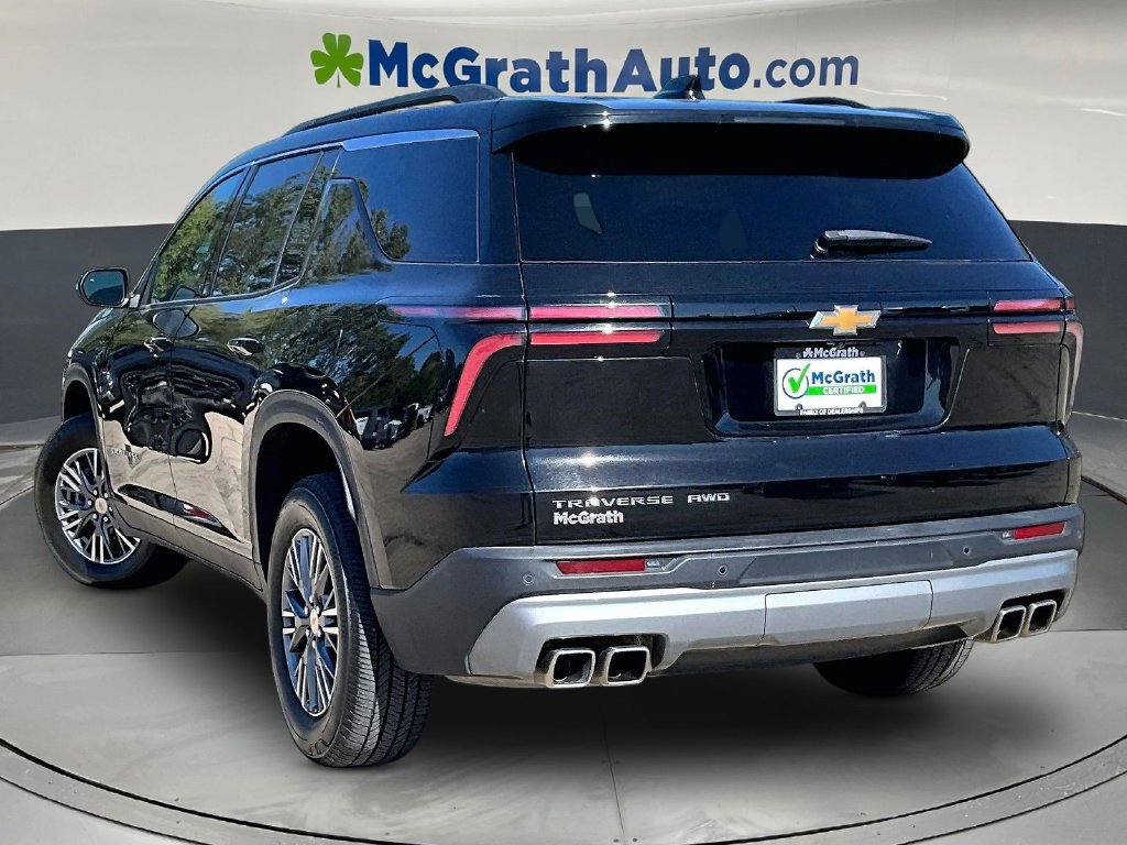 Used 2025 Chevrolet Traverse LT AWD/4WD image 5