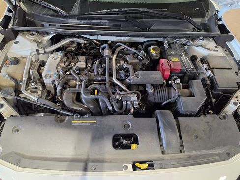 Used 2024 Nissan Sentra S FWD image 9