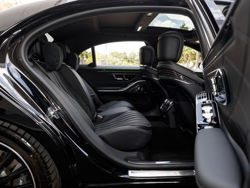 Used 2026 Mercedes-Benz S 63 AMG S image 53