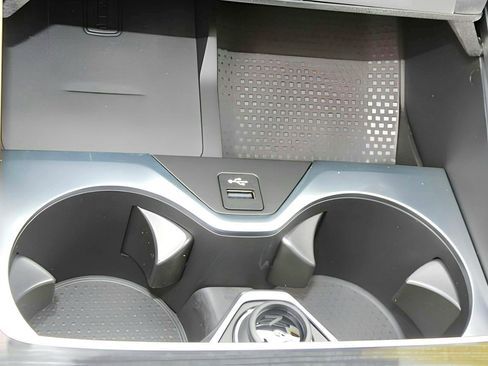 Used 2026 BMW X7 xDrive40i w/ M Sport Package image 27