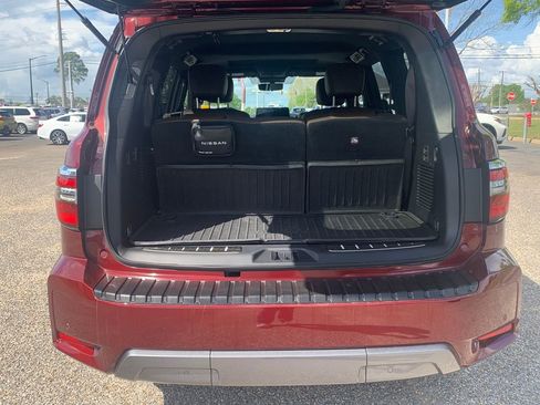 Used 2024 Nissan Armada Platinum w/ Captain's Chairs Package image 8