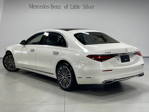 Used 2023 Mercedes-Benz S 500 4MATIC image 3