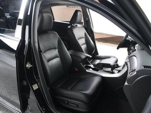 Used 2013 Honda Accord EX-L image 31