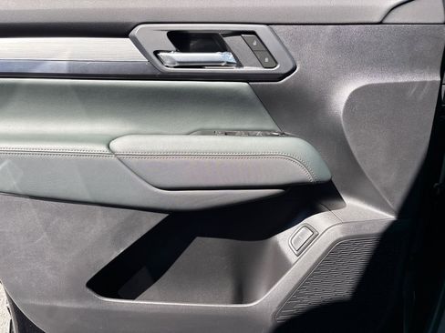 New 2026 GMC Terrain AT4 image 19