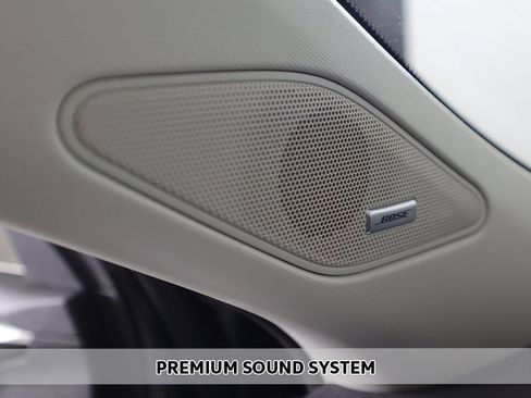 New 2025 Mitsubishi Outlander SEL image 5