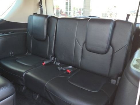 Used 2023 Nissan Armada SL w/ Captain's Chairs Package image 12
