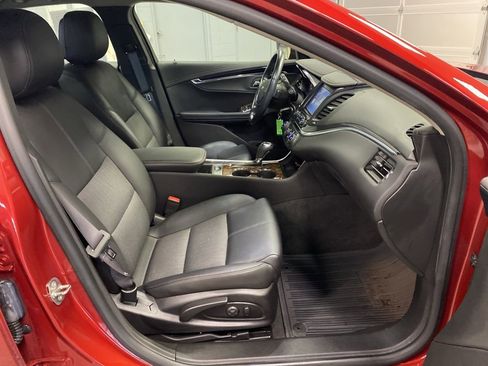 Used 2014 Chevrolet Impala LT image 13