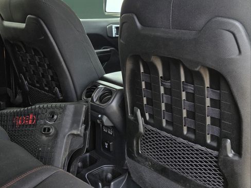 Used 2021 Jeep Gladiator Rubicon AWD/4WD image 30