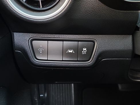 Used 2020 Kia Forte LXS image 24