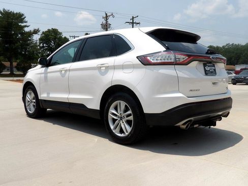 Used 2018 Ford Edge SEL w/ Equipment Group 201A image 4