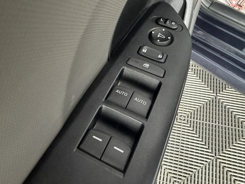 Used 2019 Honda Civic LX image 34