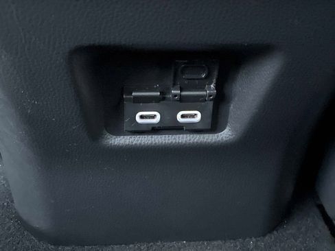 Used 2023 Toyota RAV4 XLE image 15