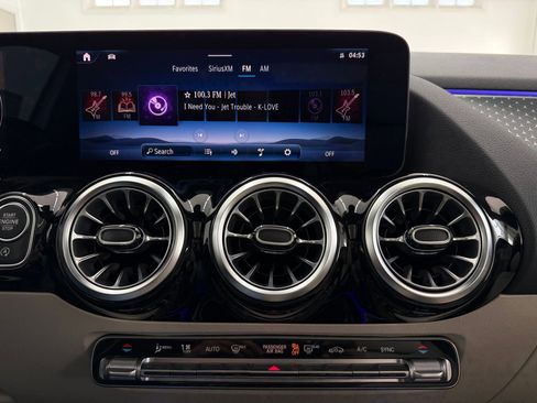 Used 2026 Mercedes-Benz GLA 250 image 29