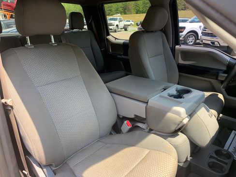 Used 2017 Ford F150 XLT AWD/4WD image 35