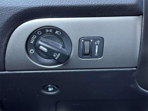 Certified 2020 Dodge Durango SXT image 28