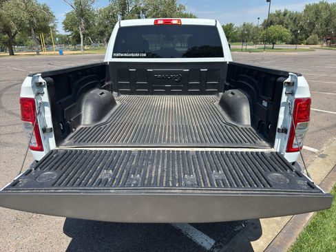 Used 2024 RAM 2500 Big Horn AWD/4WD image 17