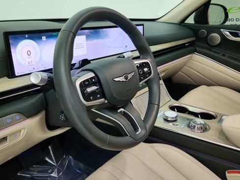 Used 2025 Genesis GV80 2.5T Advanced AWD/4WD image 20