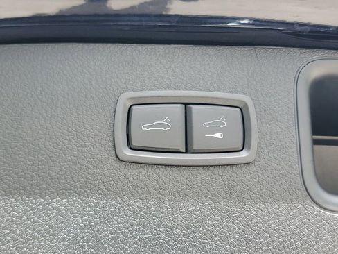 Used 2024 Porsche Macan S AWD/4WD image 9