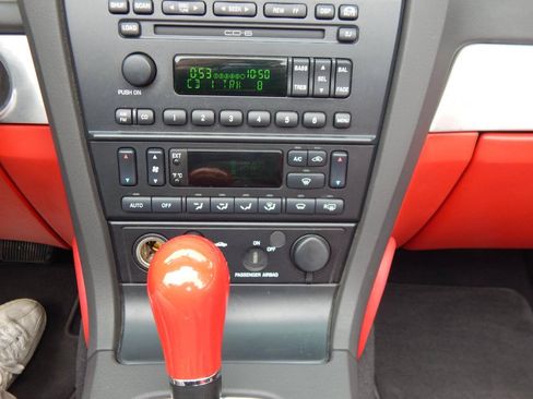 Used 2002 Ford Thunderbird RWD image 32