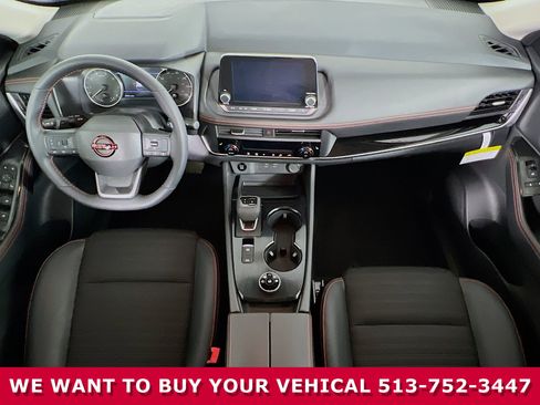 Used 2026 Nissan Rogue SV image 17