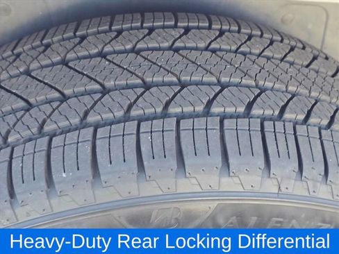 Used 2010 Chevrolet Avalanche LTZ image 21