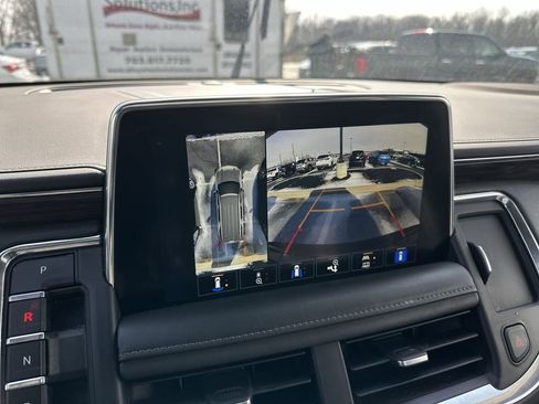 Used 2023 Chevrolet Tahoe Z71 w/ Luxury Package image 17