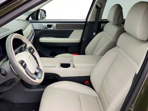 Used 2025 Hyundai Santa Fe Calligraphy AWD/4WD image 19