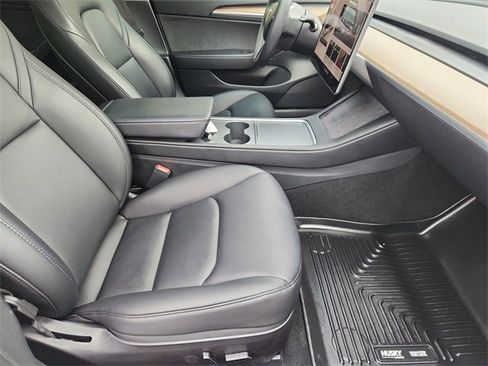 Used 2023 Tesla Model 3 Standard Range image 27