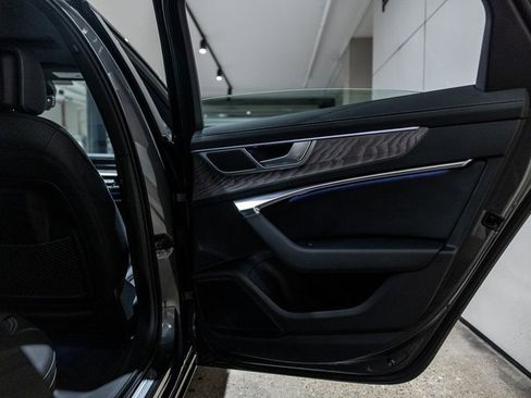 Used 2025 Audi A6 3.0T Premium w/ Convenience Package image 40