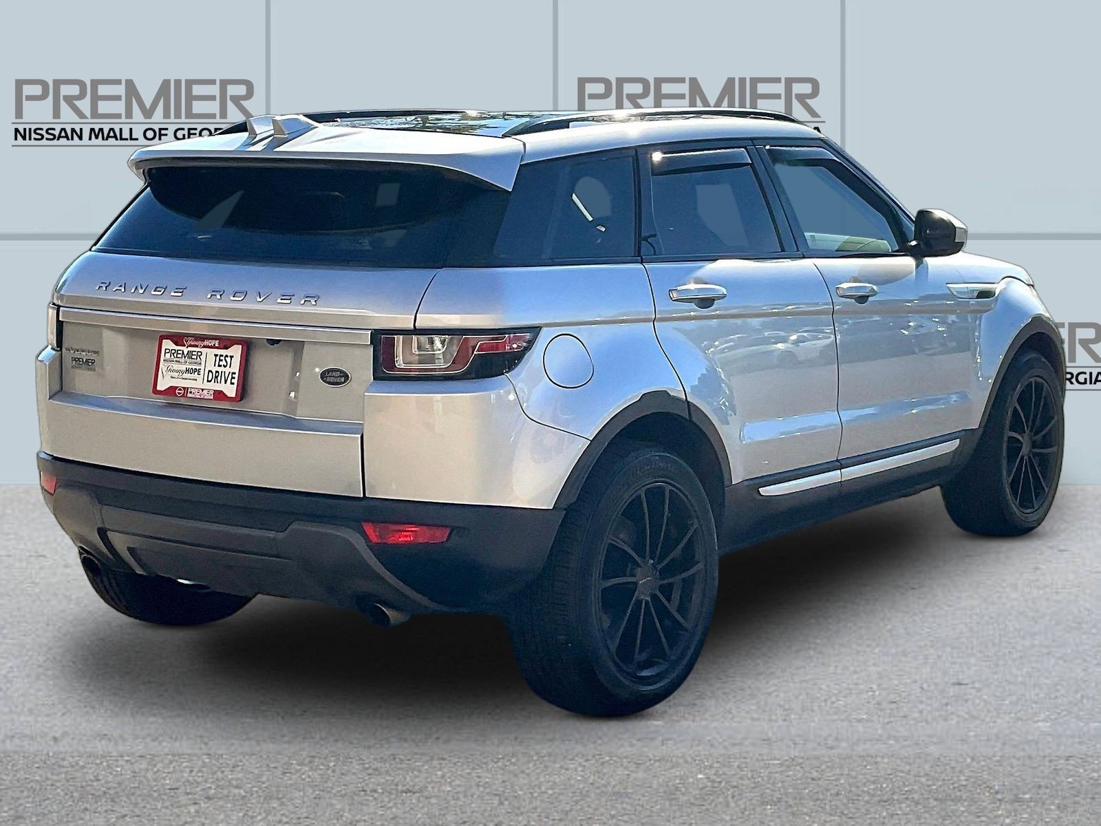 Used 2017 Land Rover Range Rover Evoque HSE AWD/4WD image 7