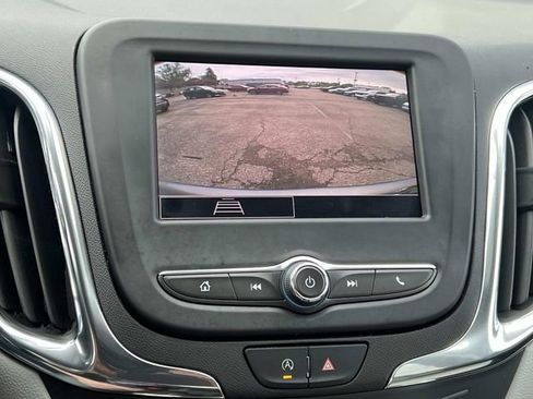 Used 2023 Chevrolet Equinox LS w/ LS Convenience Package FWD image 22
