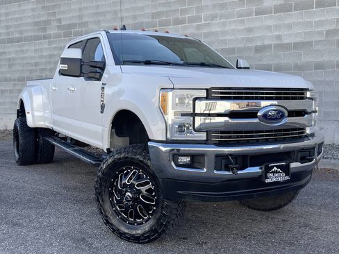 Used 2019 Ford F350 Lariat w/ Lariat Ultimate Package image 1