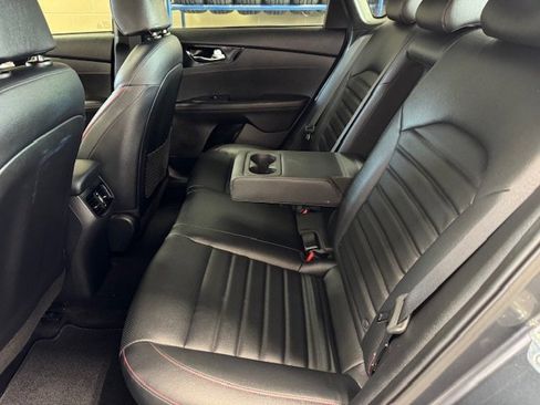 Used 2021 Kia Forte GT w/ GT2 Package image 8