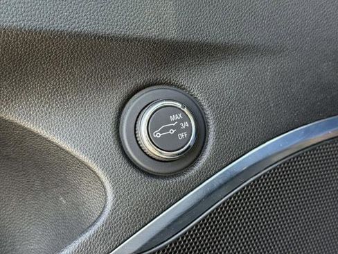 Used 2022 Buick Enclave Essence w/ Experience Buick Package image 21