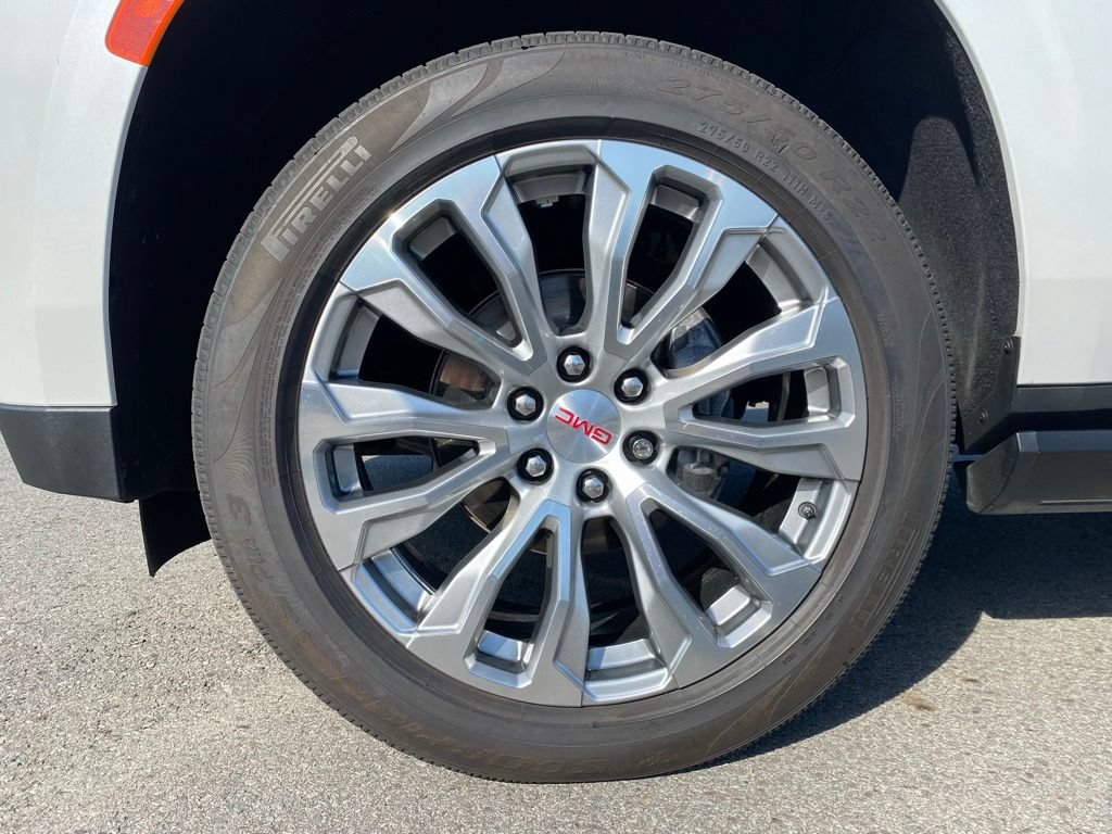Used 2022 GMC Yukon XL Denali w/ Max Trailering Package AWD/4WD image 3