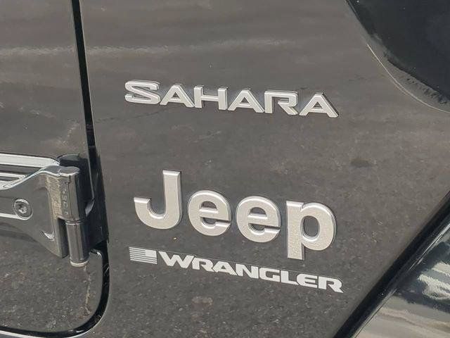 Certified 2024 Jeep Wrangler Unlimited Sahara w/ Technology Group AWD/4WD image 13