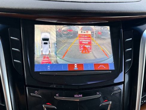 Used 2019 Cadillac Escalade ESV Luxury AWD/4WD image 52