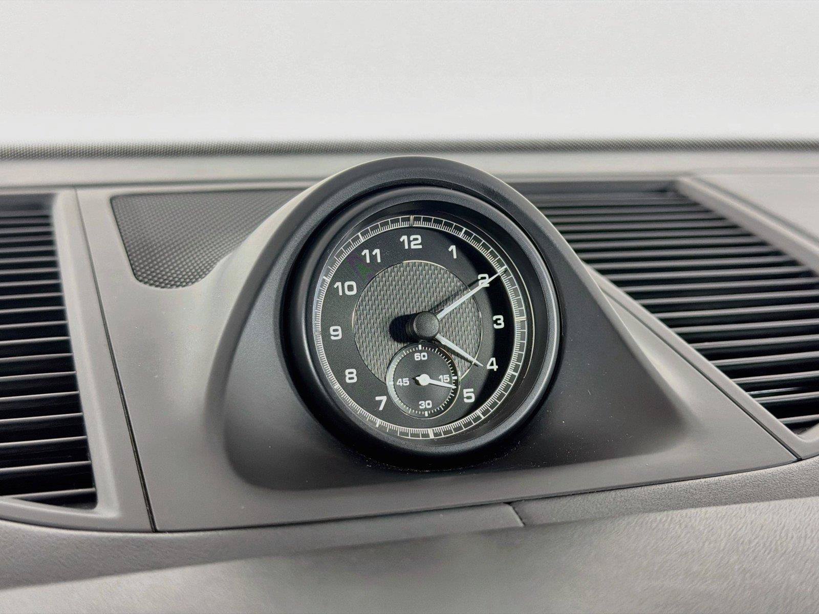 Used 2022 Porsche Macan AWD/4WD image 18