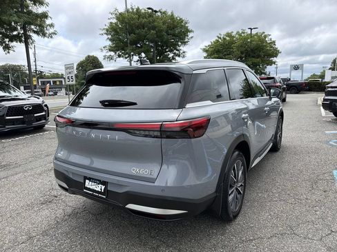 Certified 2026 INFINITI QX60 Luxe w/ Cargo Package AWD/4WD image 8